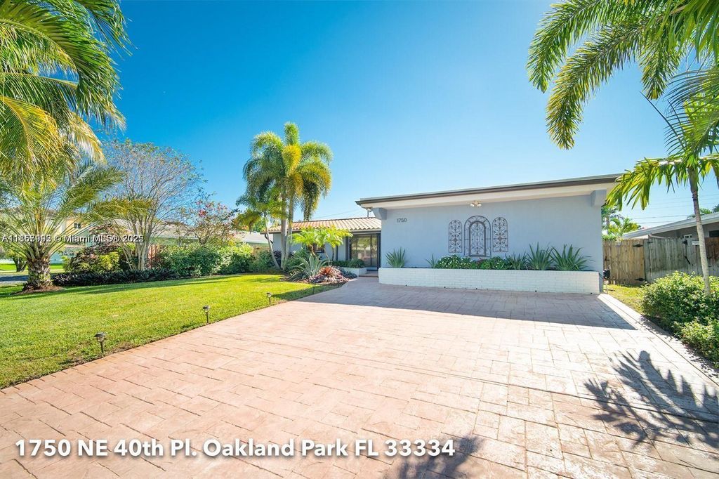 Photo of 1750 NE 40th Pl #0, Oakland Park, FL 33334 (MLS # A11857992)