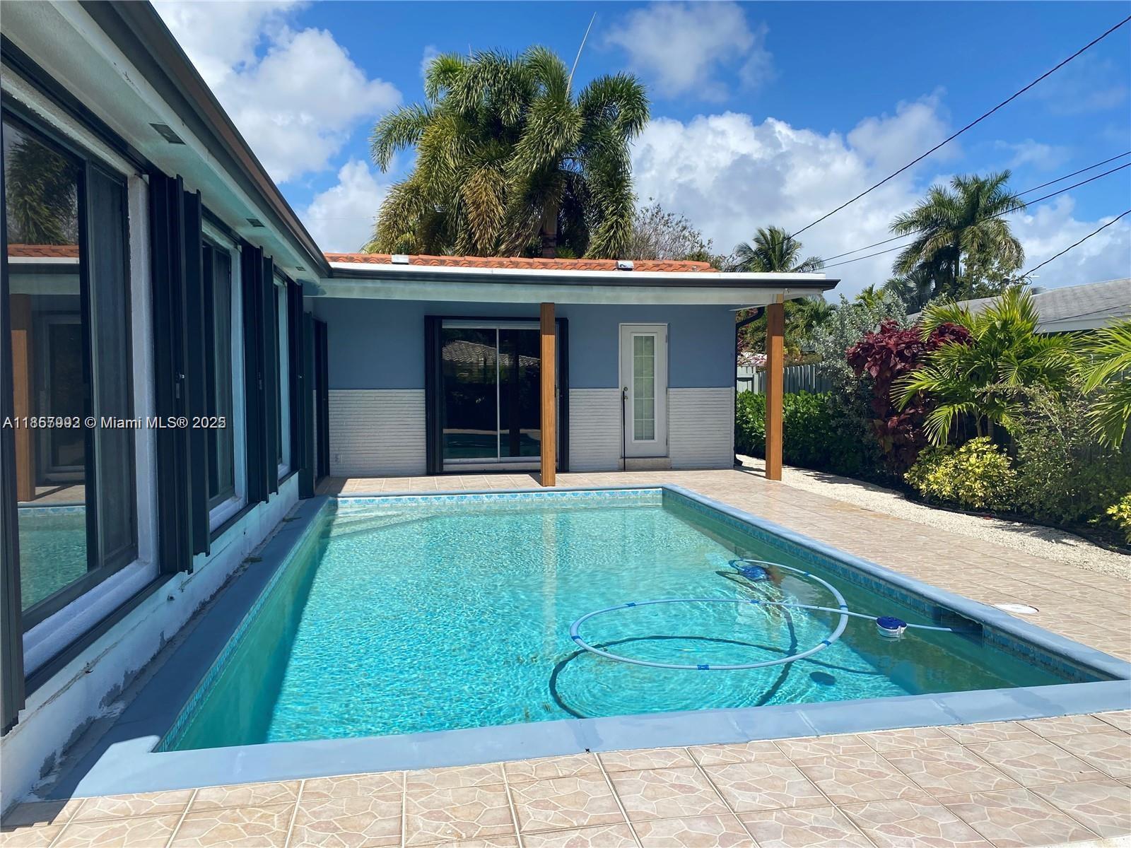 CORAL HEIGHTS SEC 1 - Residential Lease