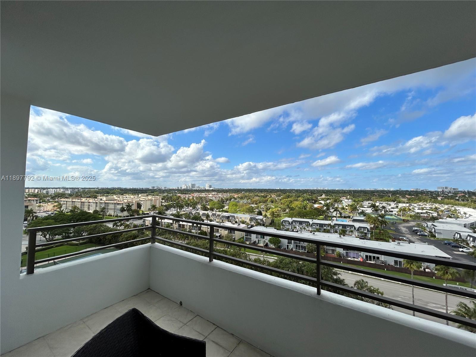 OLYMPUS CONDO PHASE - Residential