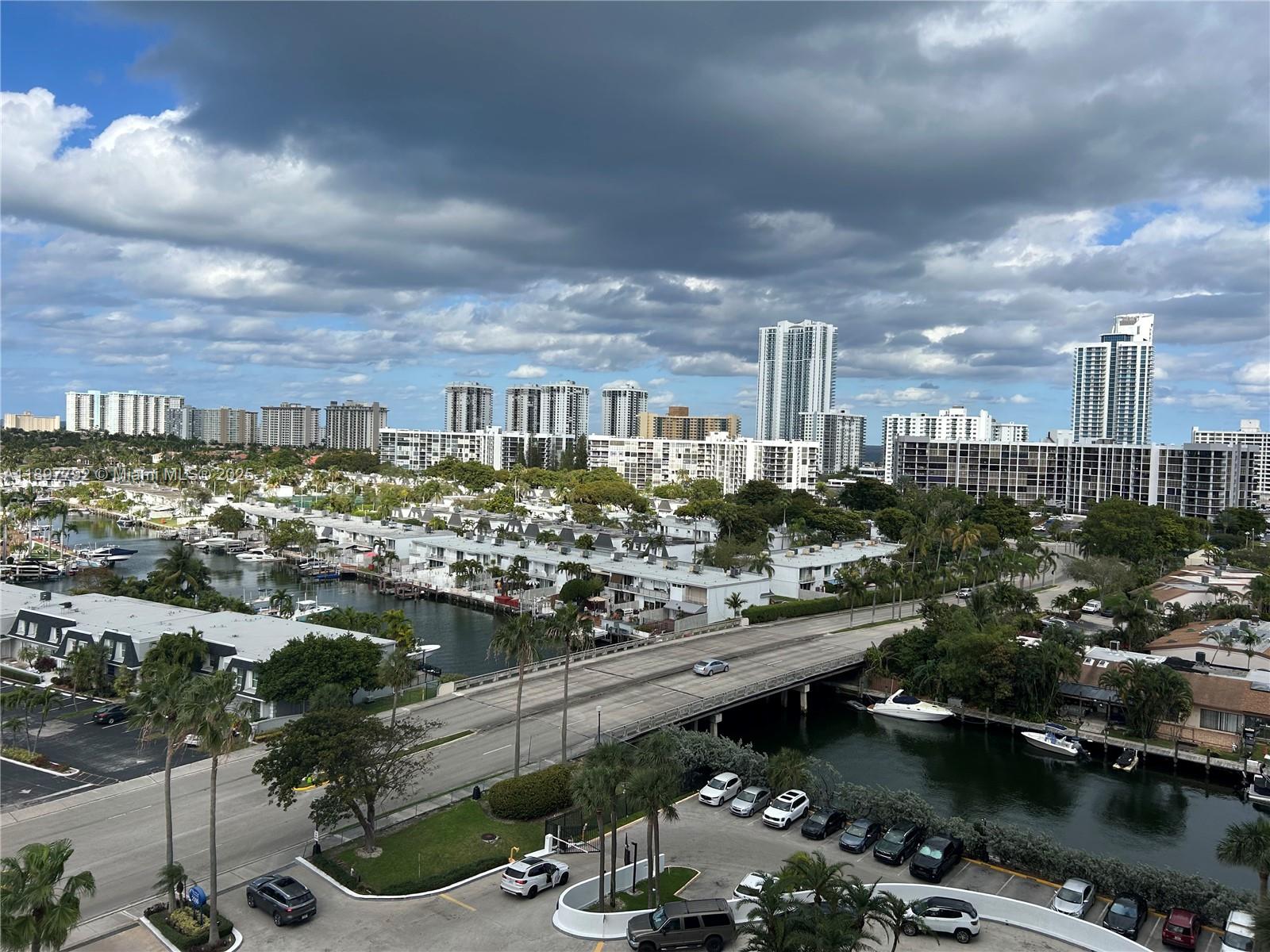 OLYMPUS CONDO PHASE - Residential