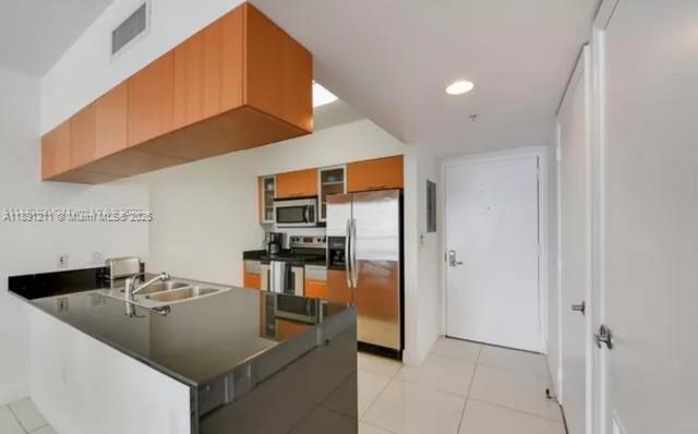1750 N Bayshore Dr 4003