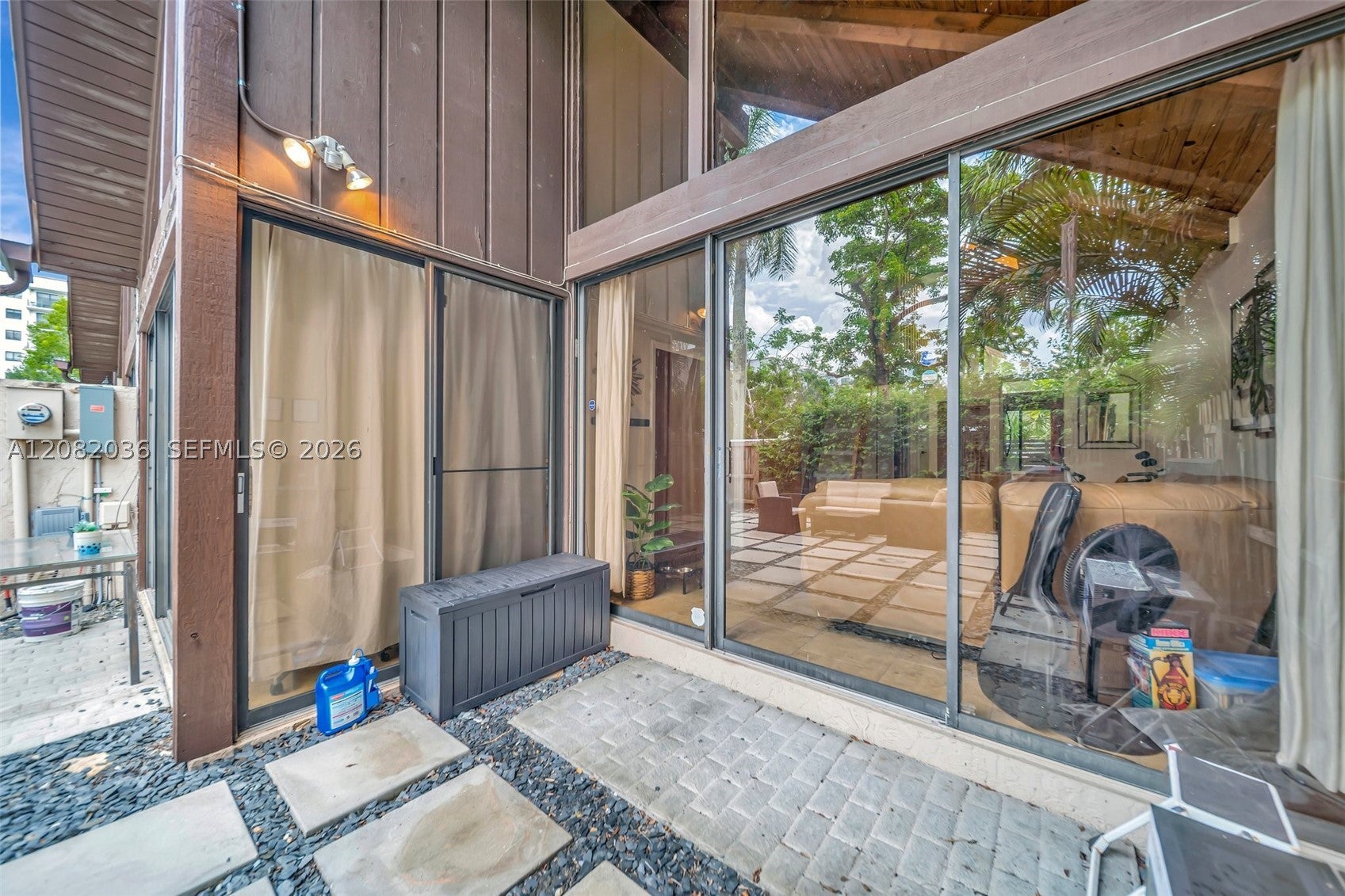 405 N University Dr 3-12