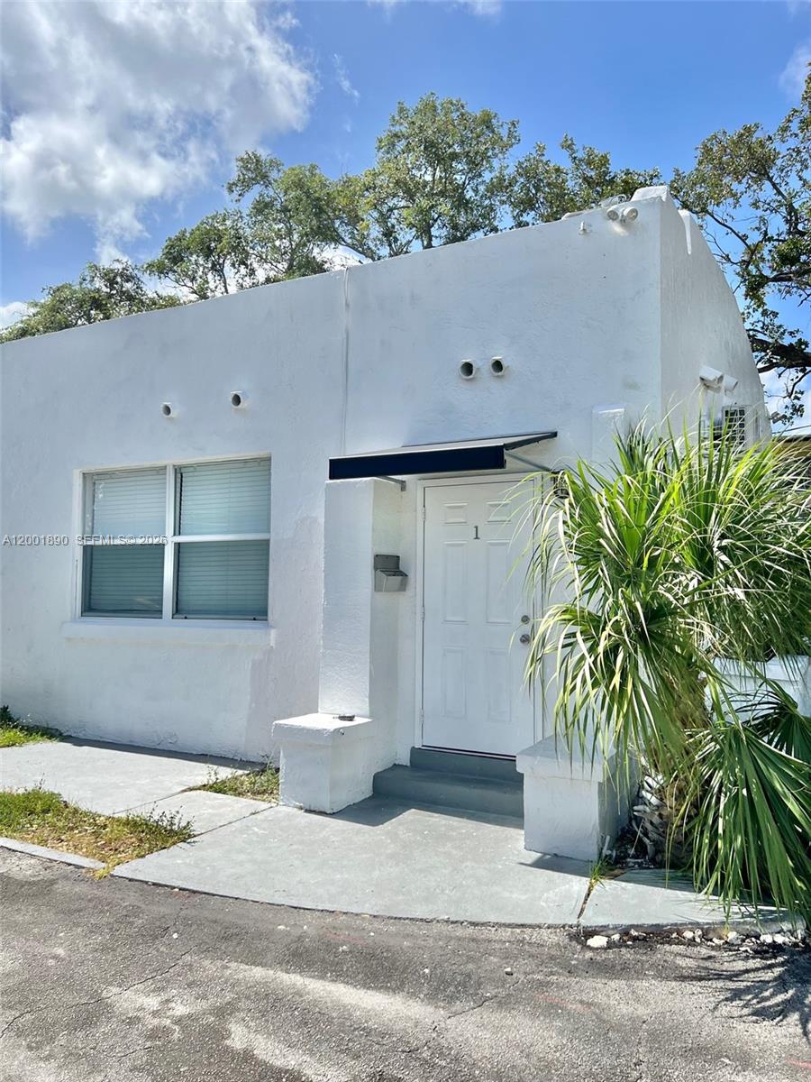 GRIFFING BISC PARK EST - Residential Lease