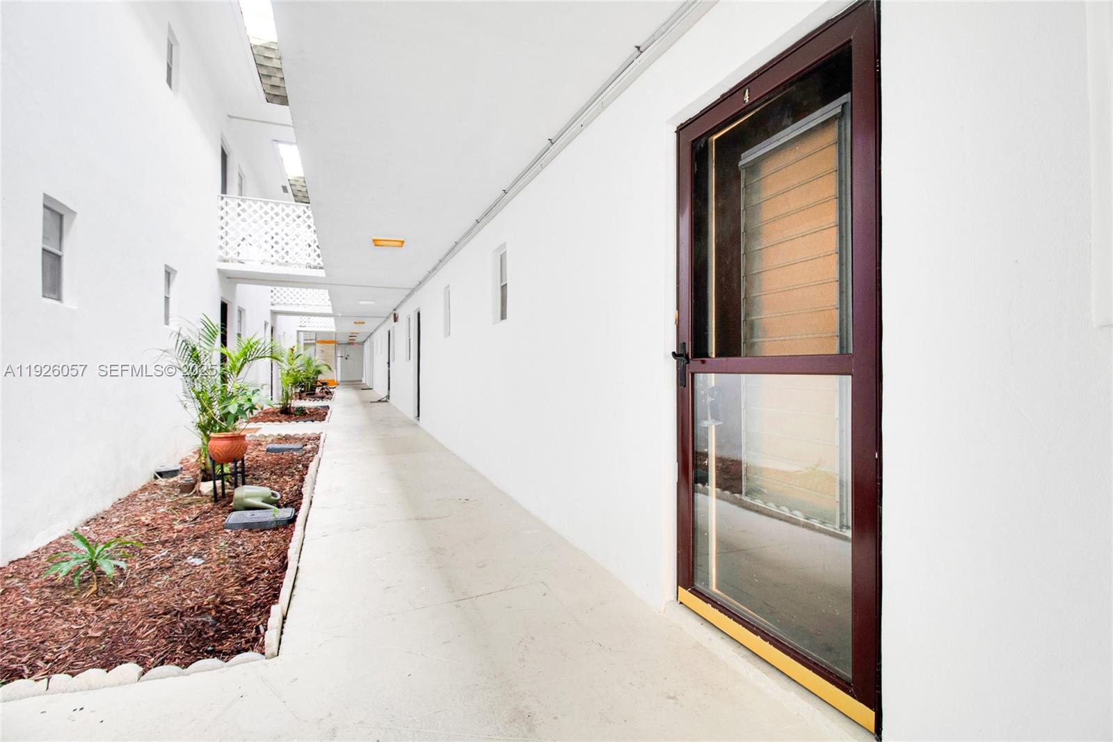 MARGATE VILLAGE PHASE I C - Residential Lease