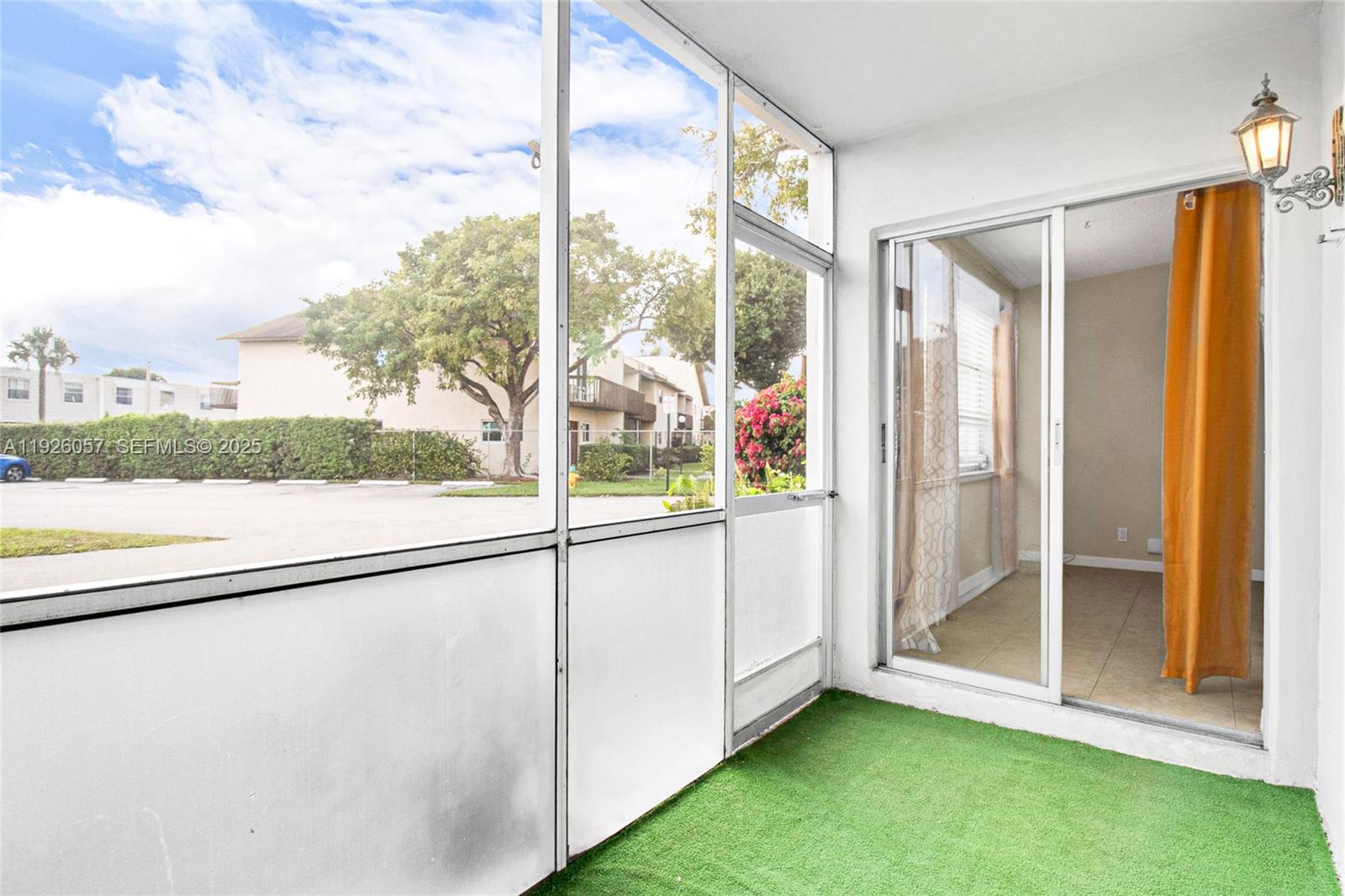 MARGATE VILLAGE PHASE I C - Residential Lease