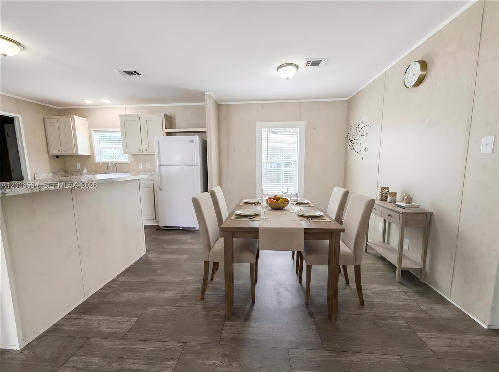 Palm Gardens - Residential