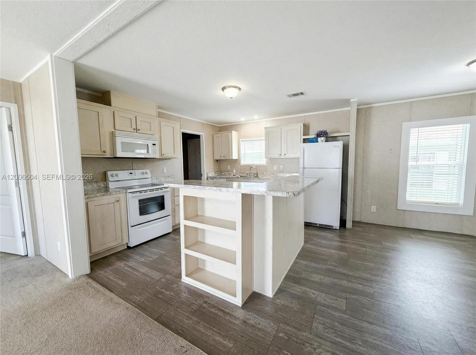 Palm Gardens - Residential