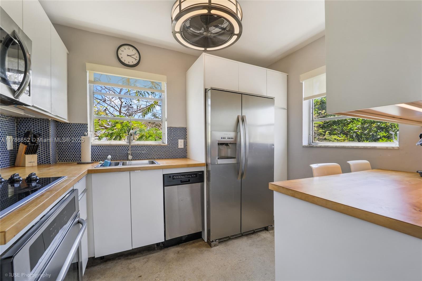 851 Meridian Ave 46
