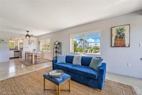 851 Meridian Ave 46 Miami Beach FL 33139