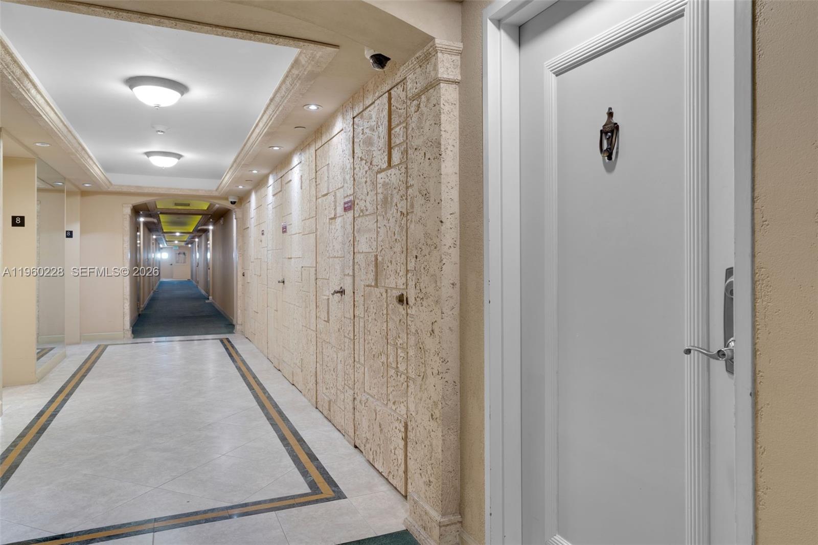 BRICKELL PLACE CONDO - Residential Lease