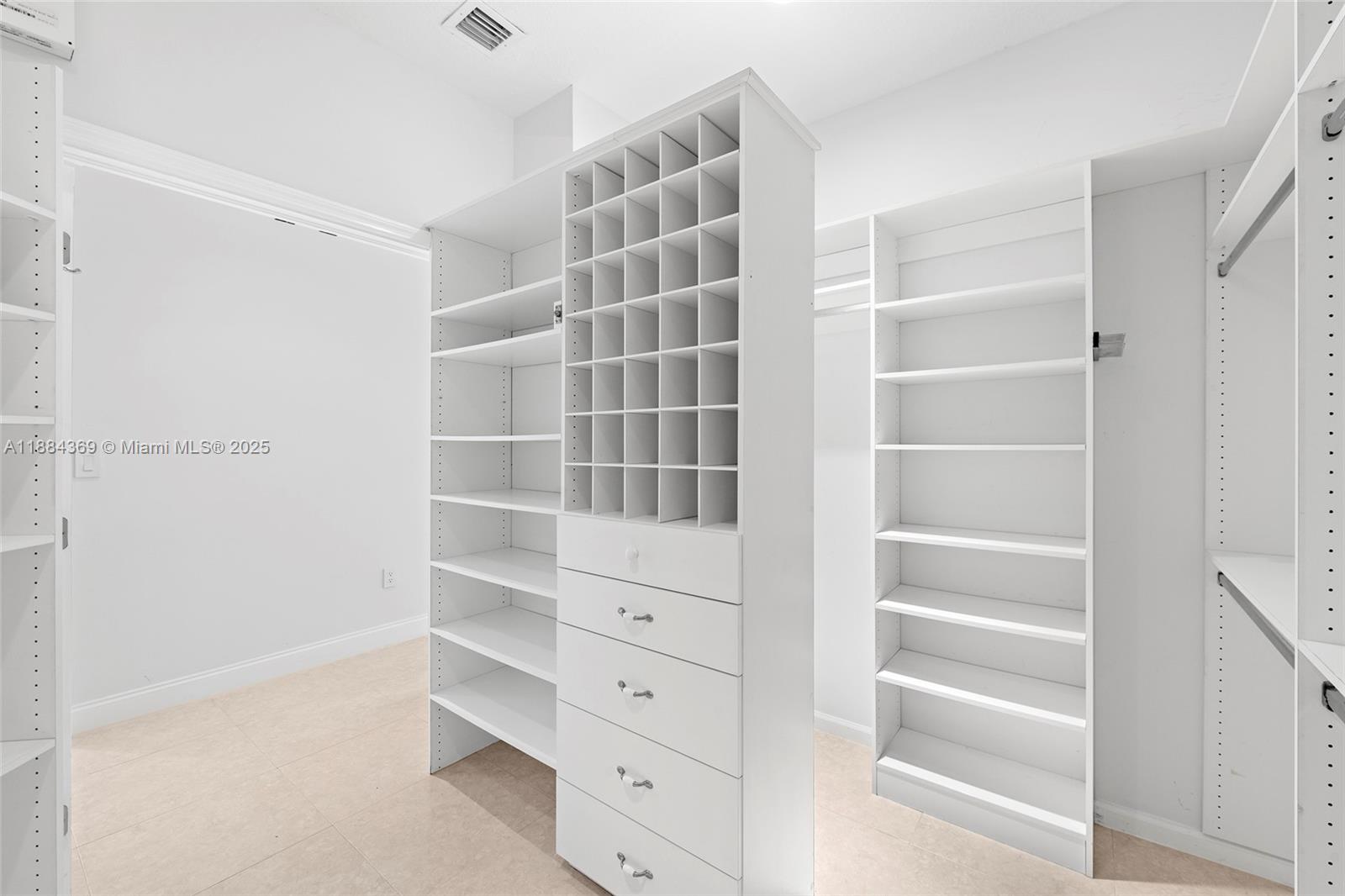 ISLAND WAY ADDN - Residential Lease