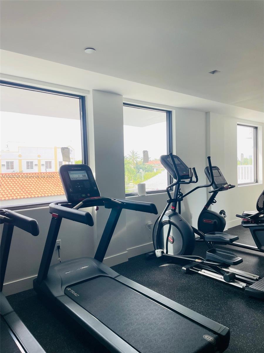 CLEARVIEW TOWERS CONDO - Residential