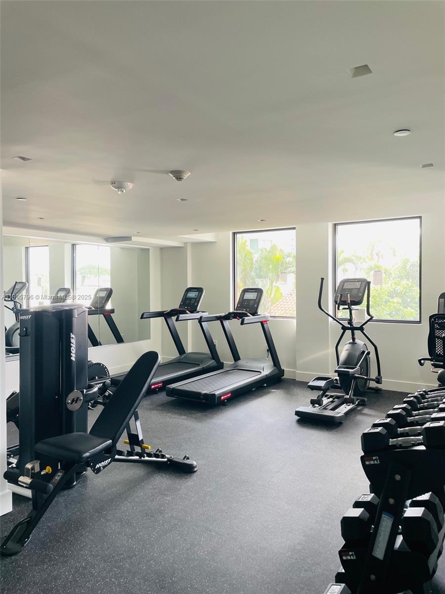 CLEARVIEW TOWERS CONDO - Residential