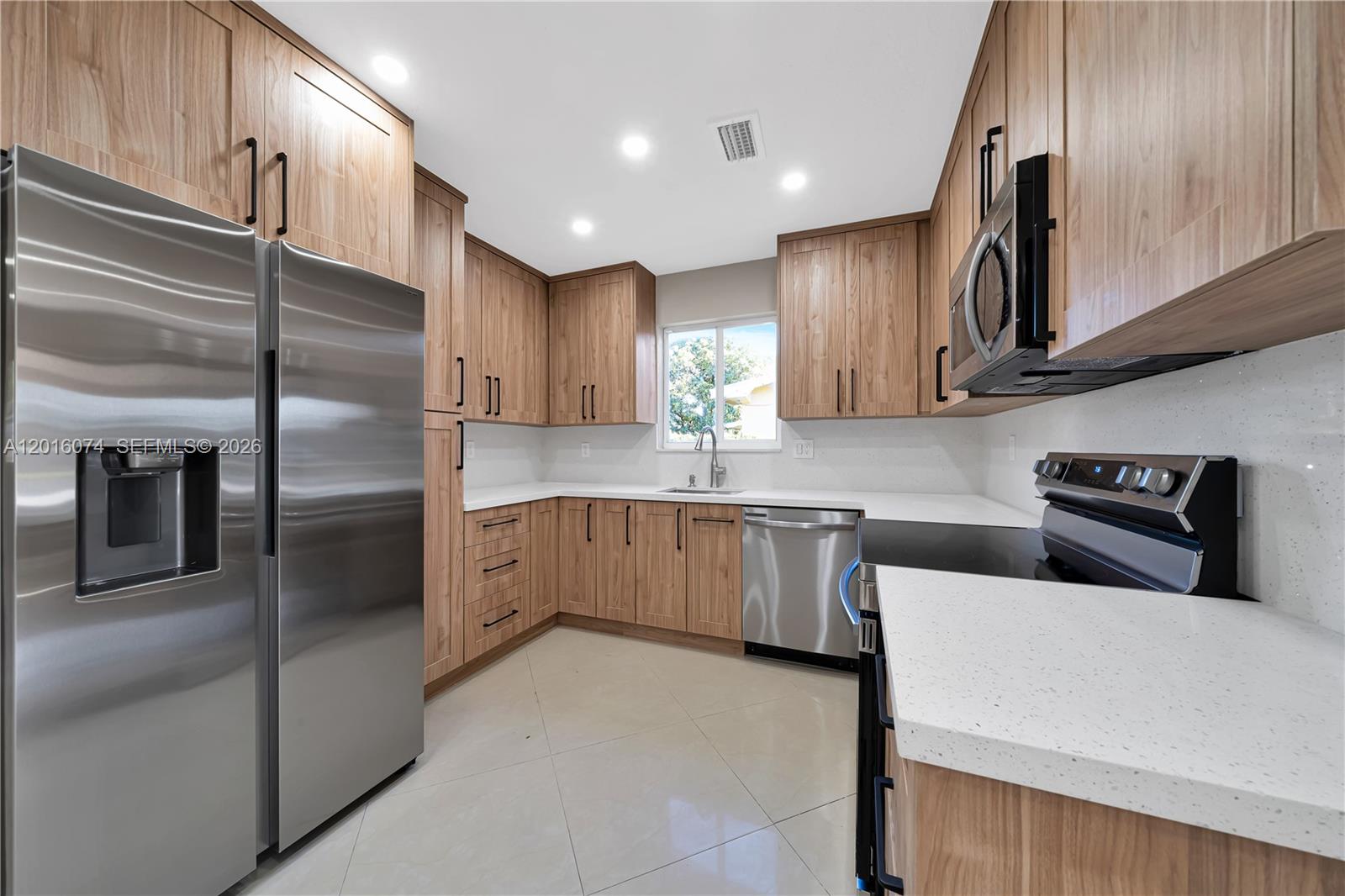 MIRAMAR SEC 6 - Residential