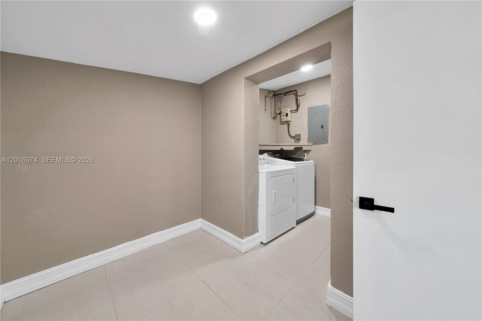 MIRAMAR SEC 6 - Residential
