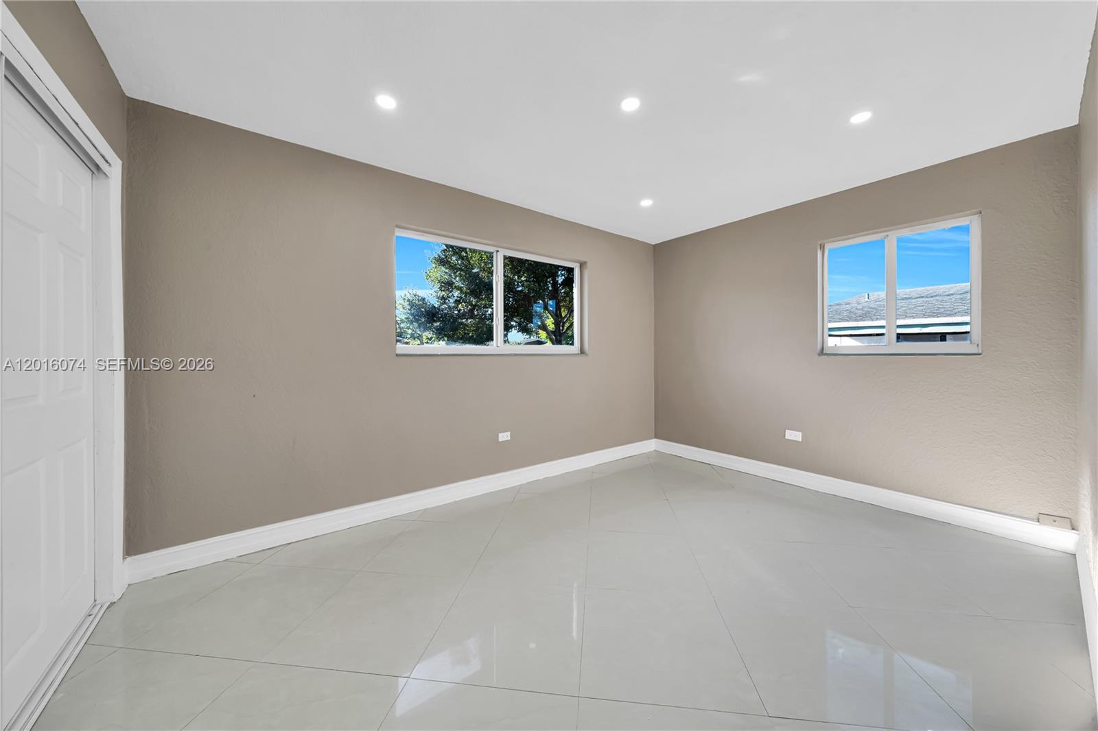MIRAMAR SEC 6 - Residential