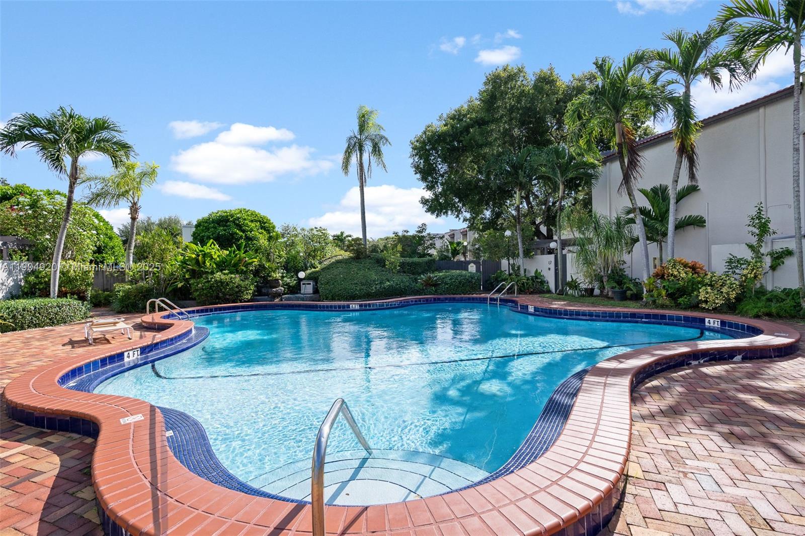 OASIS CONDO NO 3 - Residential Lease