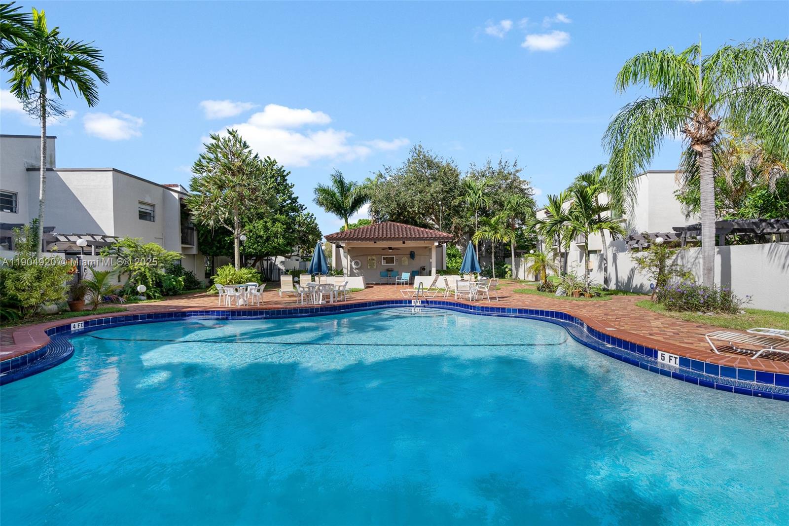 OASIS CONDO NO 3 - Residential Lease