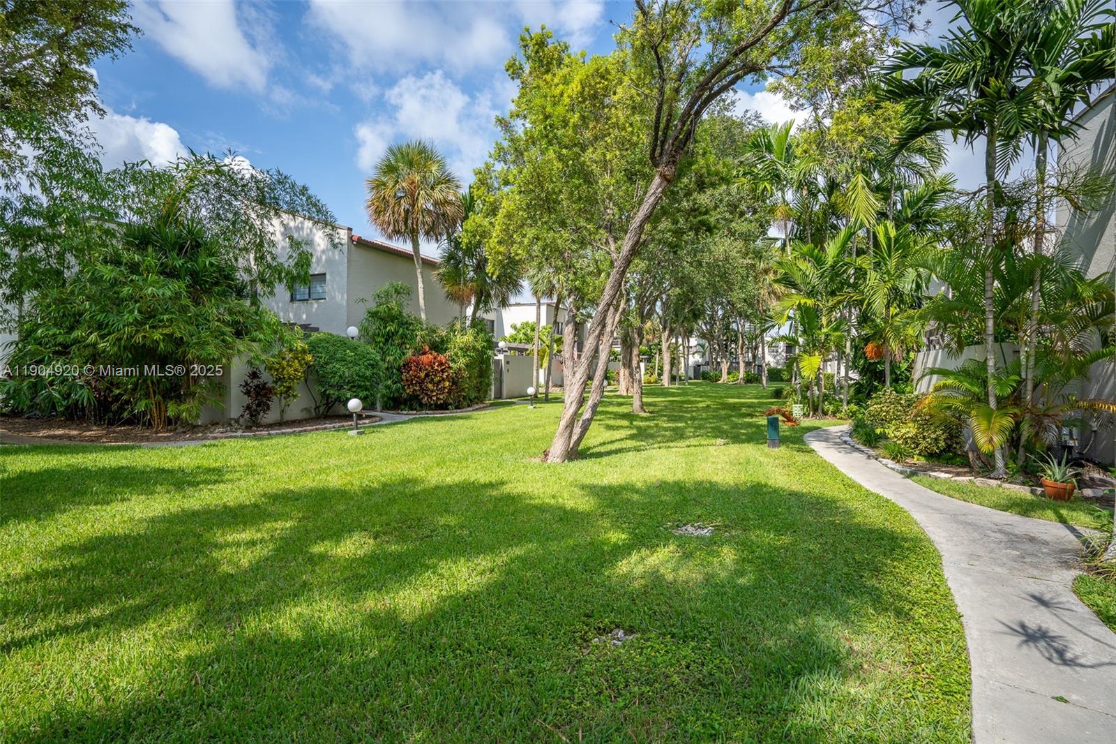 OASIS CONDO NO 3 - Residential Lease