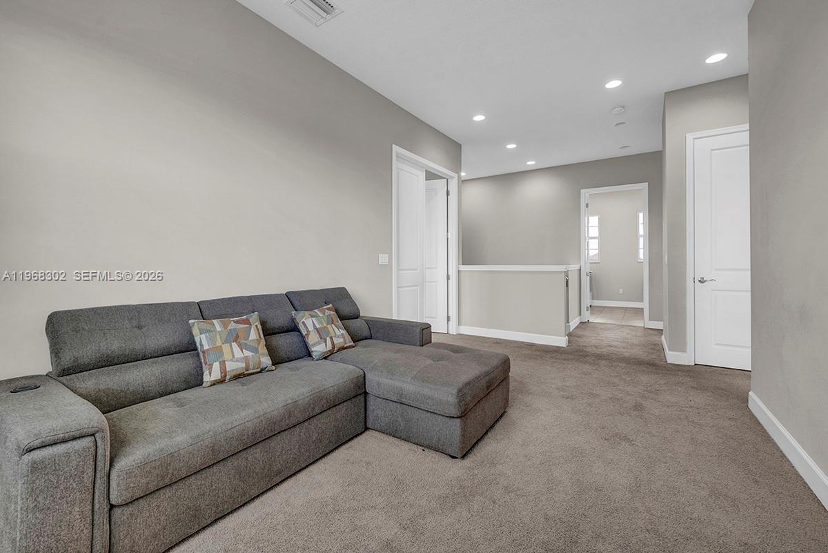 GROVES OF WESTLAKE - Residential