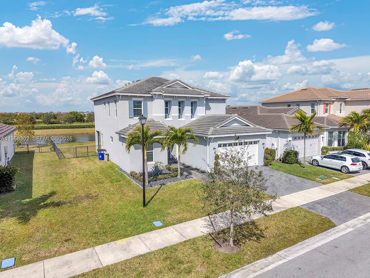 GROVES OF WESTLAKE - Residential