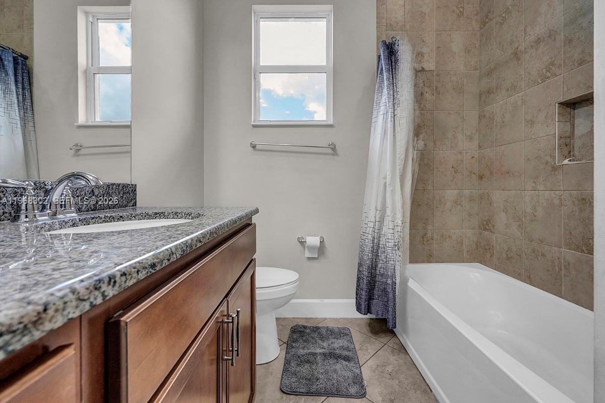 GROVES OF WESTLAKE - Residential