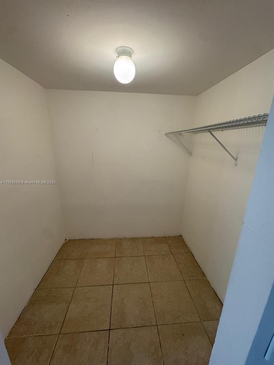 CRESTVIEW TOWERS CONDO - Residential Lease