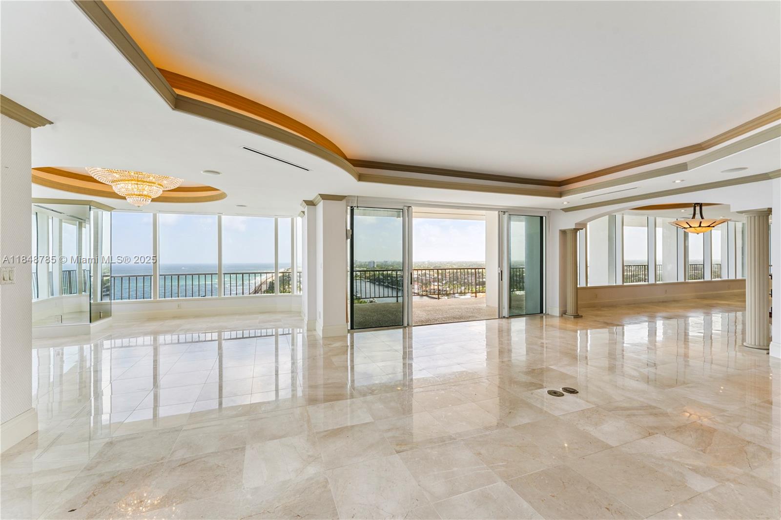 1021 Hillsboro Mile #RG, Hillsboro Beach, FL, 33062/$6,499,000 2 1021 Hillsboro Mile #RG