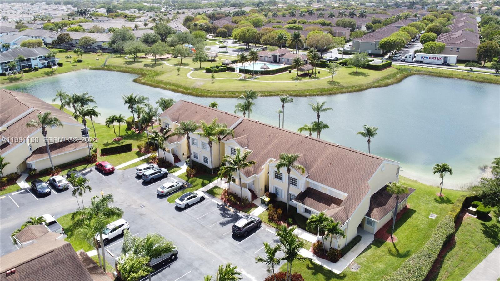 KEYS GATE CONDO NO TWO - Residential