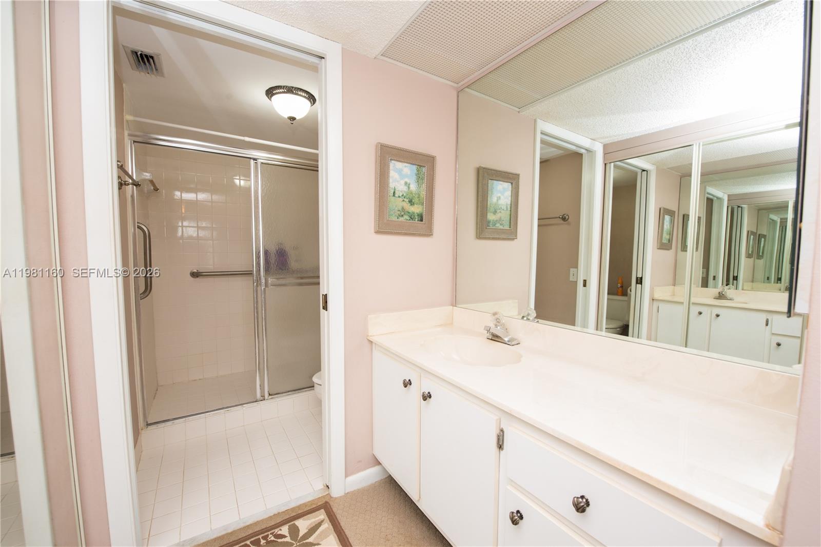 KEYS GATE CONDO NO TWO - Residential