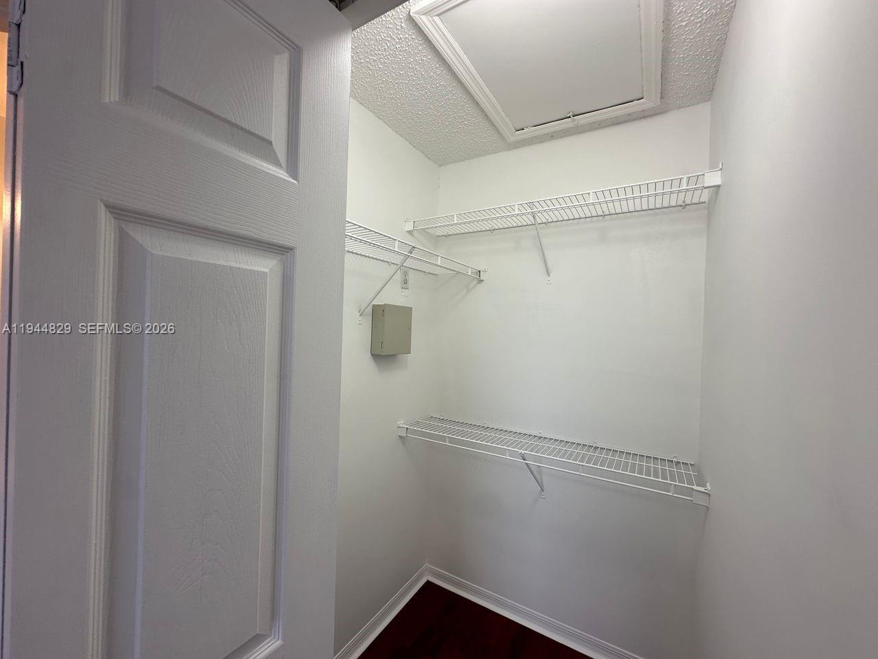 TOWNGATE CONDO TEN - Residential