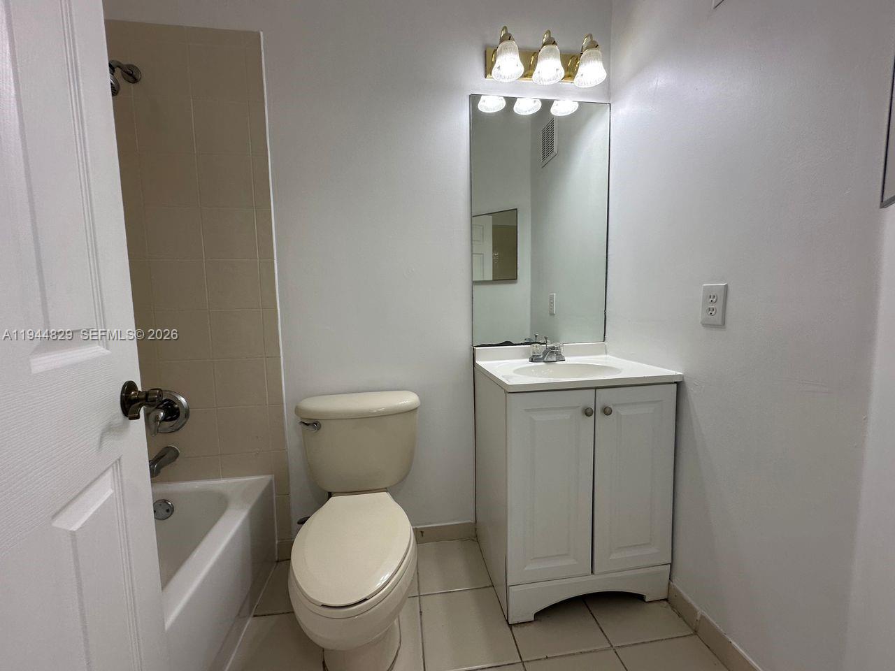 TOWNGATE CONDO TEN - Residential