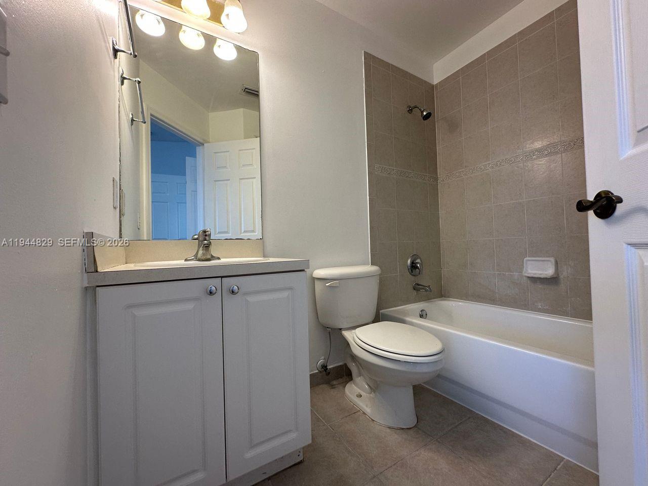 TOWNGATE CONDO TEN - Residential