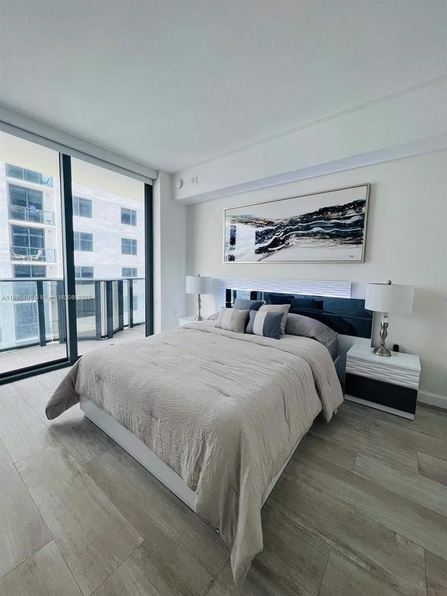 BRICKELL HEIGHTS WEST CON - Residential Lease