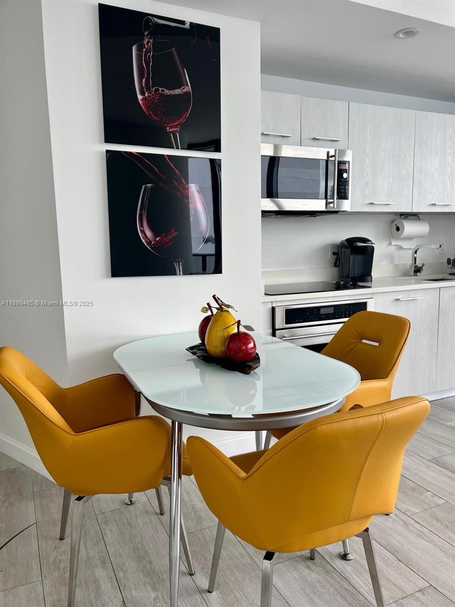 BRICKELL HEIGHTS WEST CON - Residential Lease