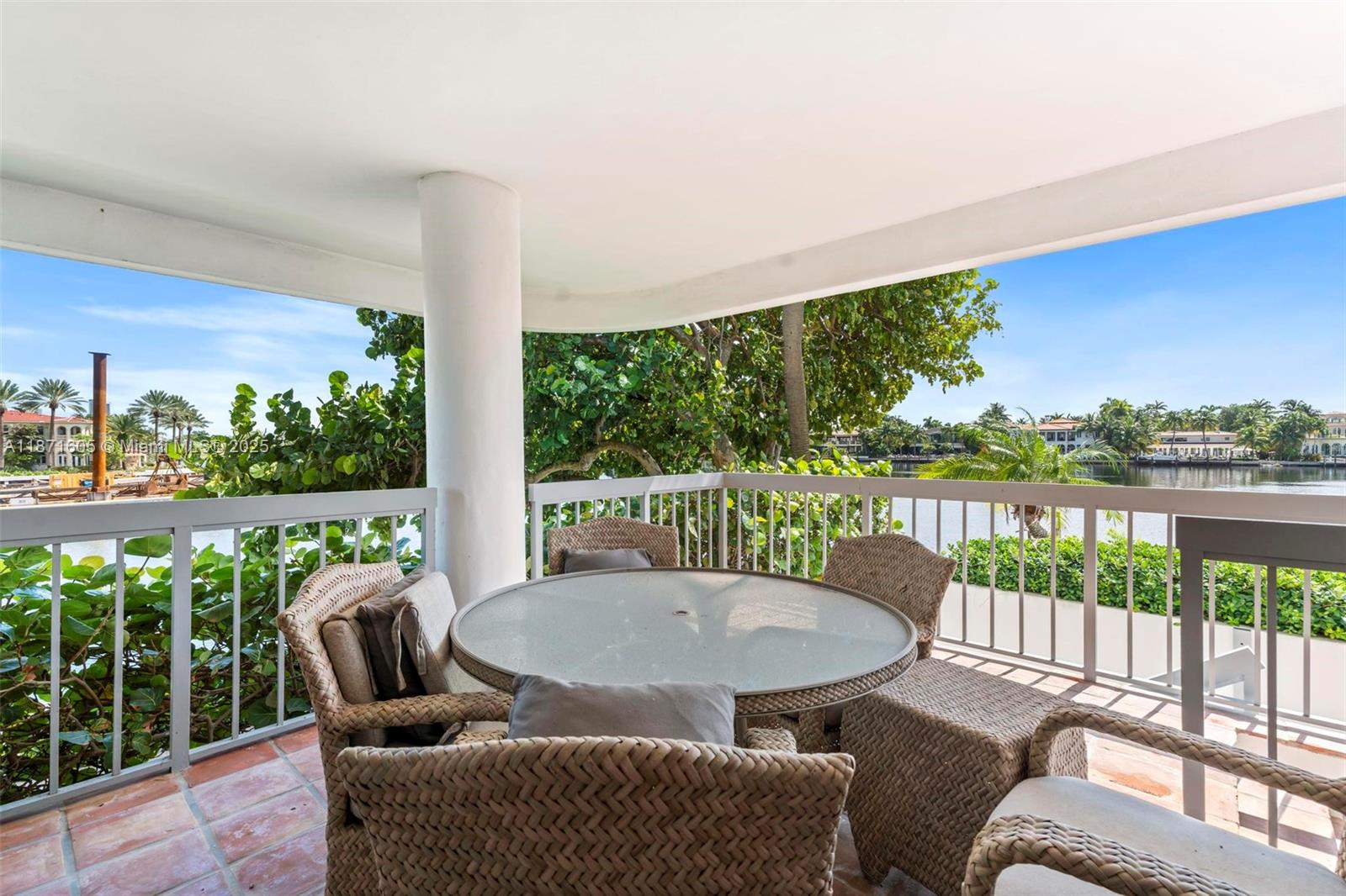 TURNBERRY ISLE NORTH - Residential