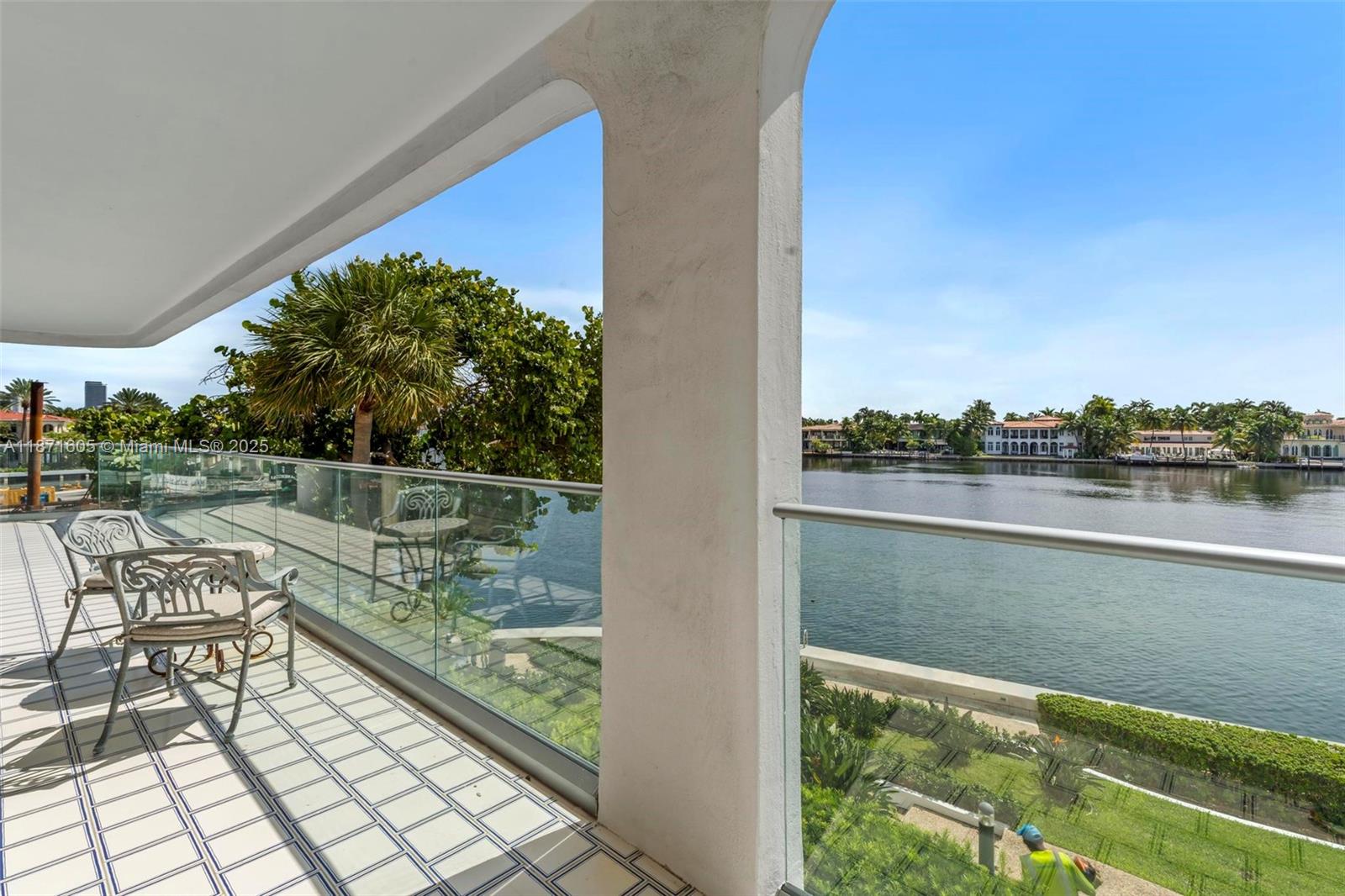 TURNBERRY ISLE NORTH - Residential