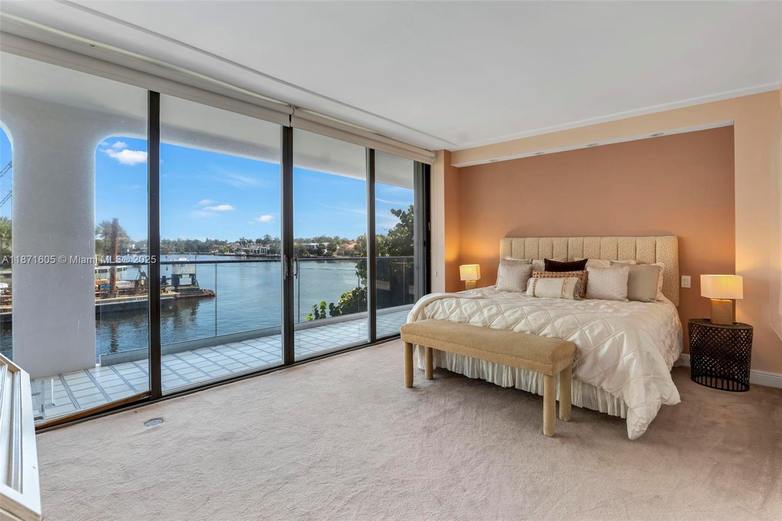 TURNBERRY ISLE NORTH - Residential