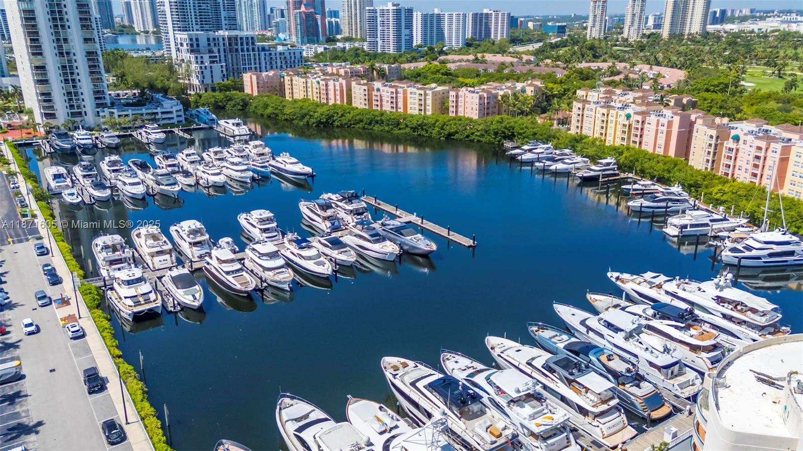 TURNBERRY ISLE NORTH - Residential