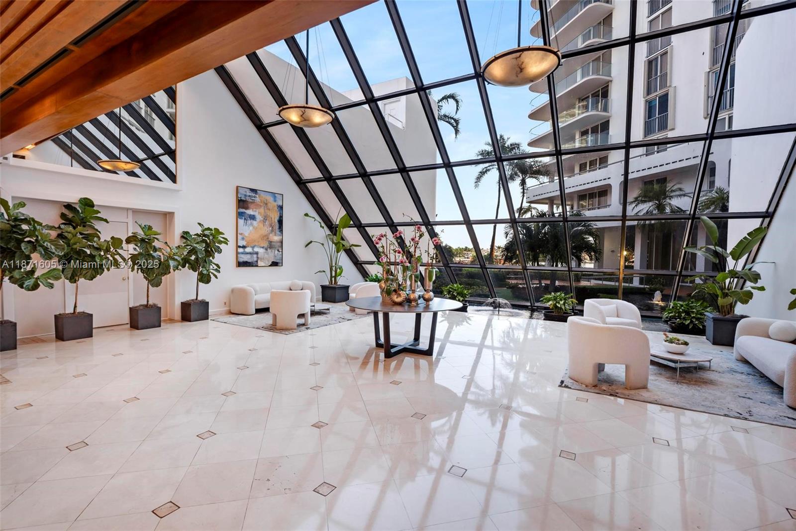 TURNBERRY ISLE NORTH - Residential