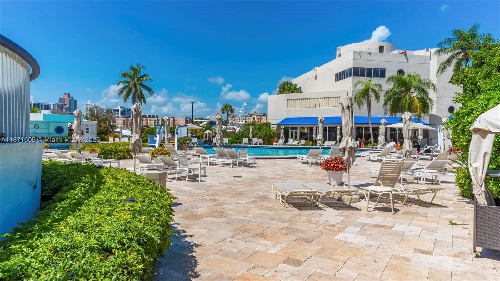 TURNBERRY ISLE NORTH - Residential