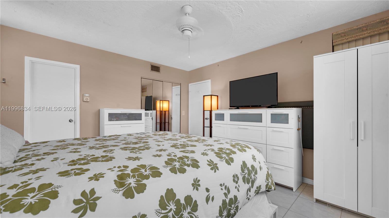 SOMERSET NO SIX CONDO - Residential