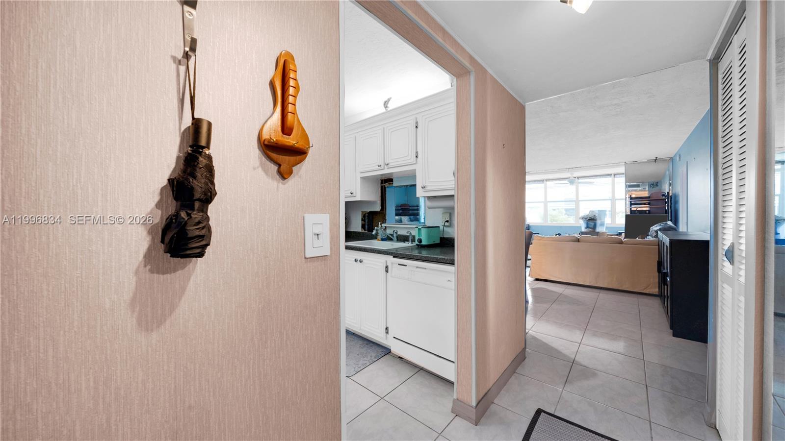 SOMERSET NO SIX CONDO - Residential