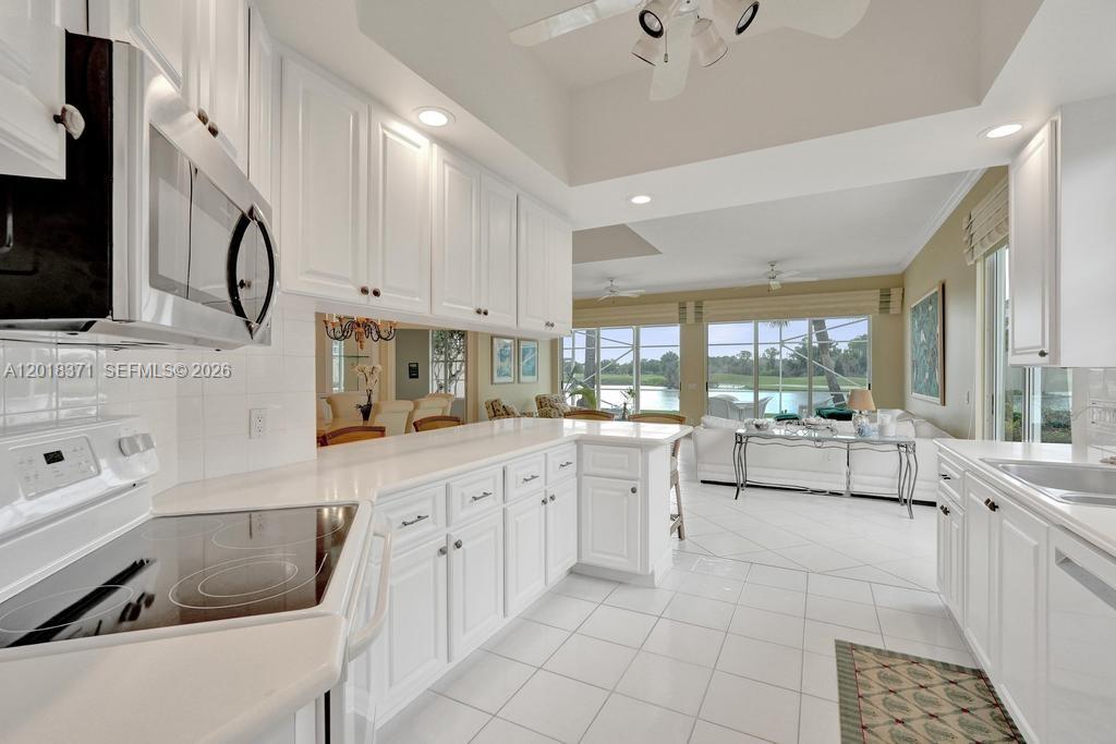 DOUBLE TREE - Residential