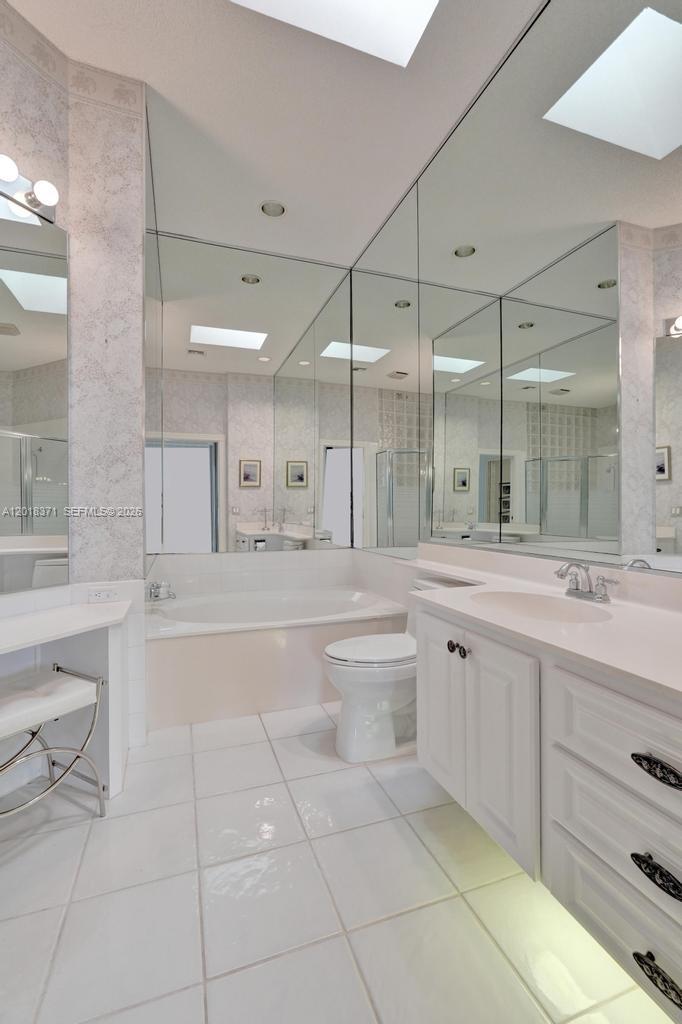 DOUBLE TREE - Residential