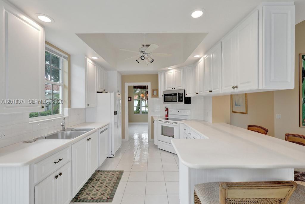 DOUBLE TREE - Residential