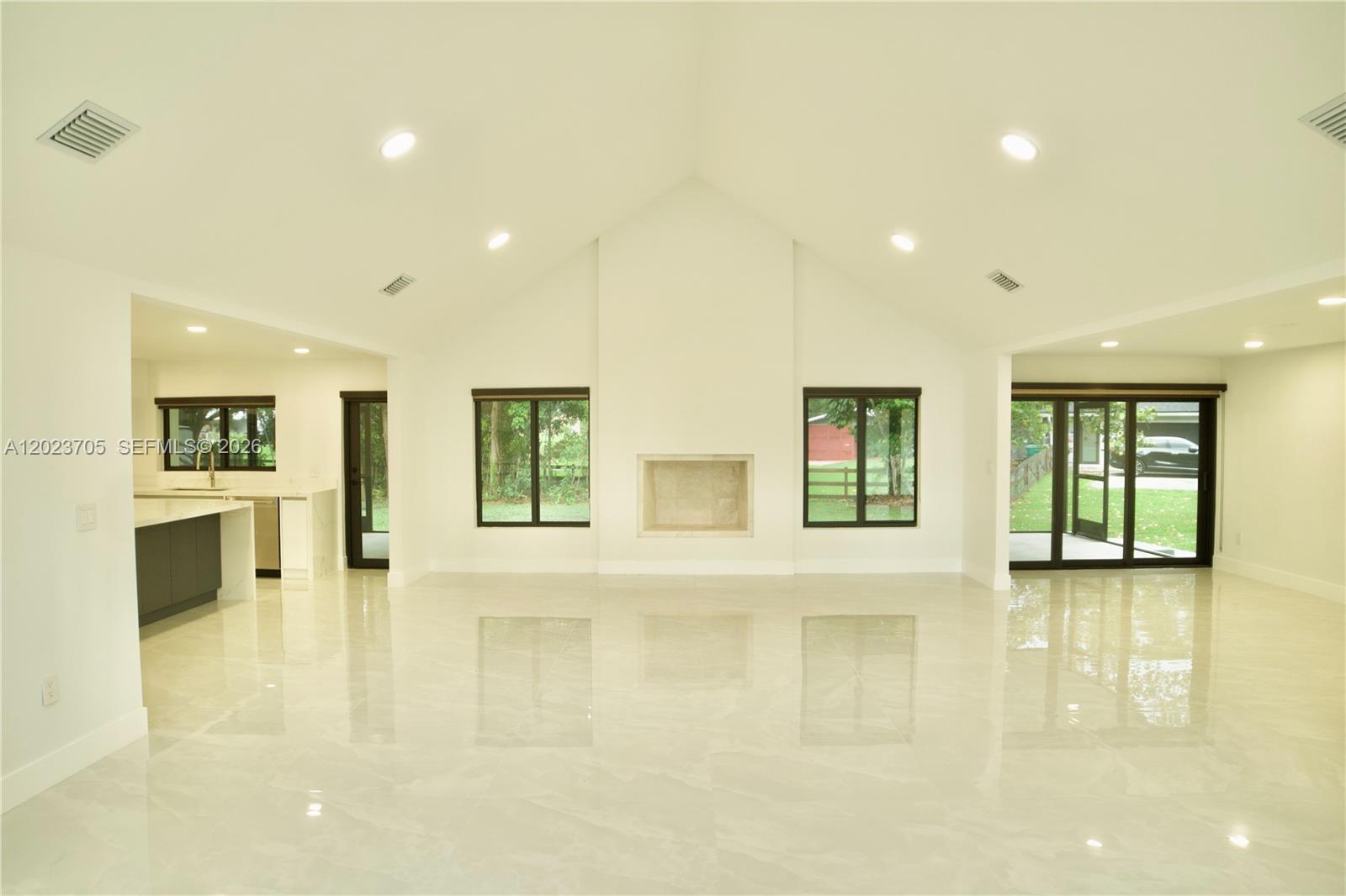 20500 SW 50th Pl
