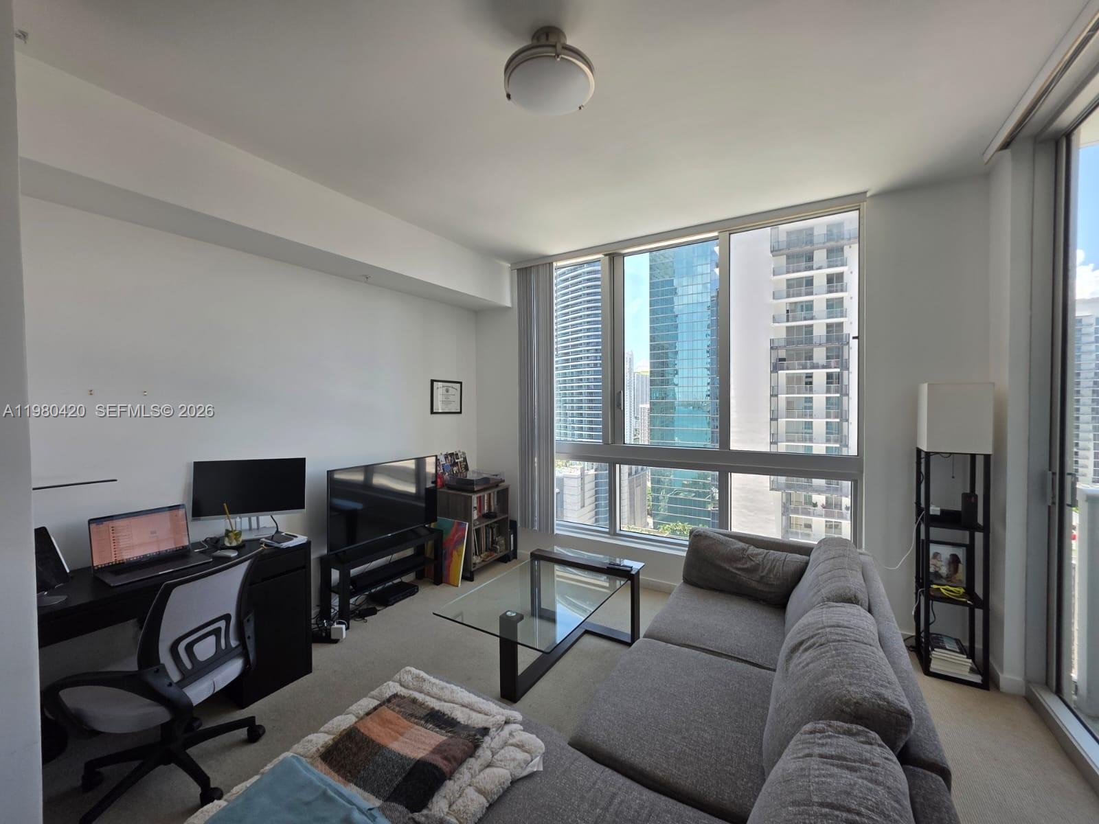 300 S Biscayne Blvd 2311