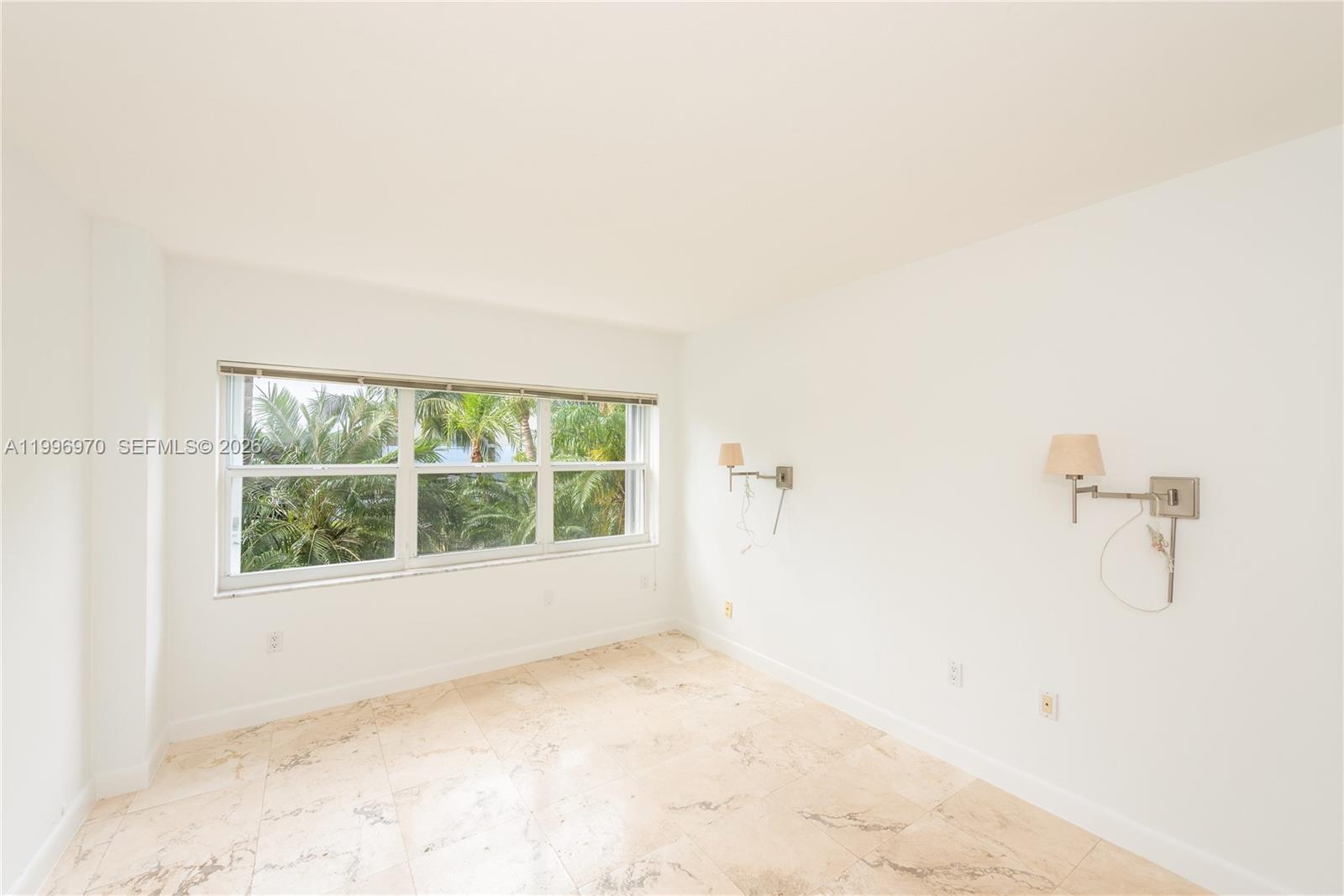 OCEAN DRIVE MANORS INC CO - Residential Lease