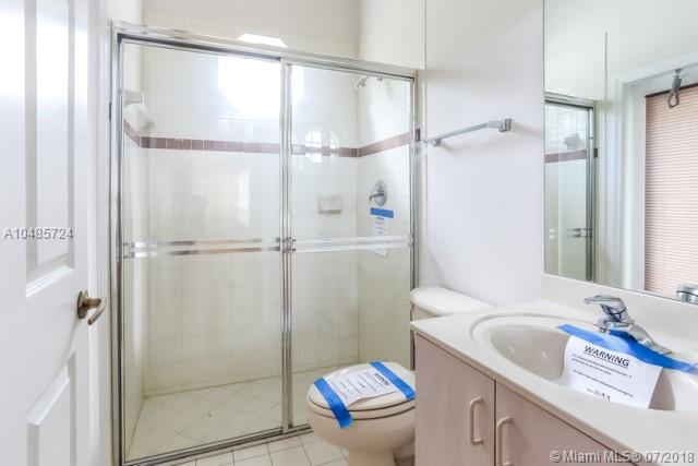 PEMBROKE FALLS PH 5 - Residential